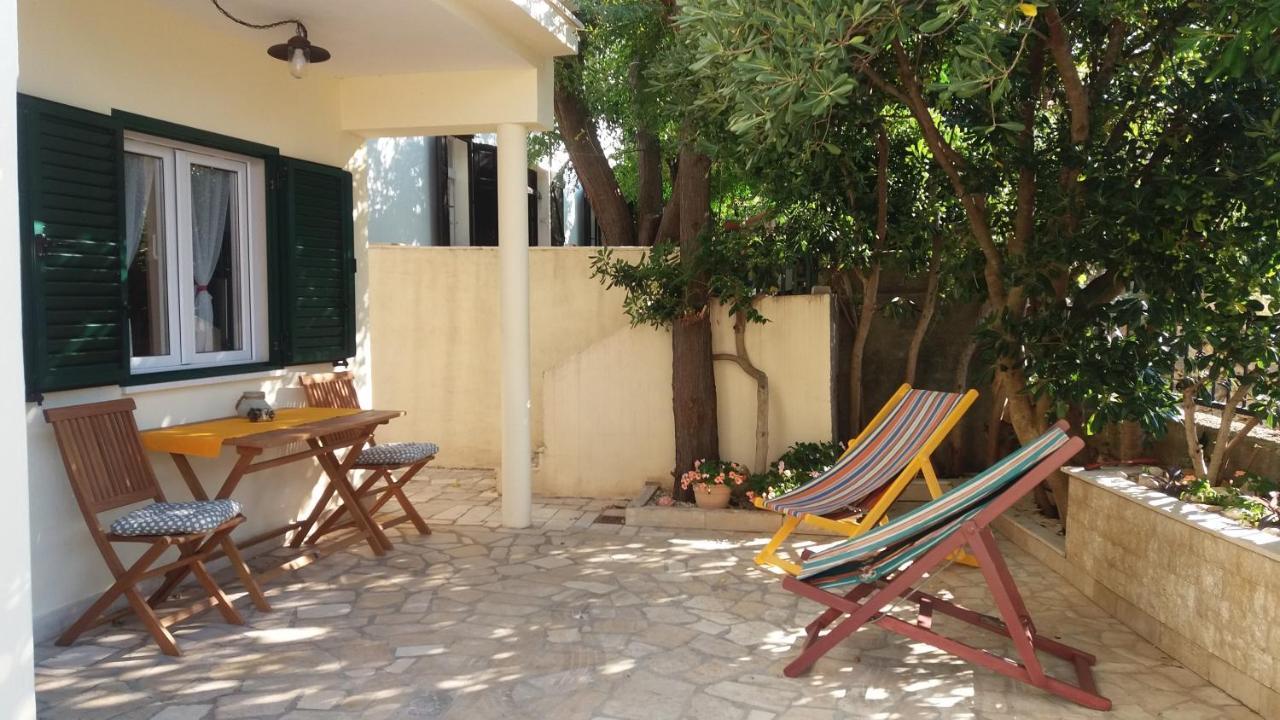 Apartments By The Sea Vinjerac, Zadar - 13811 ポセダリェ エクステリア 写真