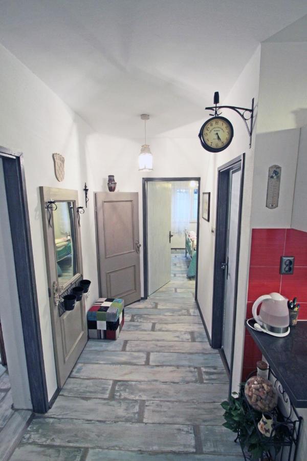 Apartments By The Sea Vinjerac, Zadar - 13811 ポセダリェ エクステリア 写真